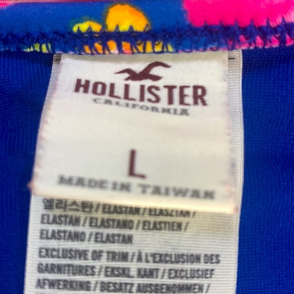 Hollister bright tropical floral bikini swim bottoms with ruffles & side ties - Picture 4 of 6